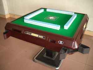 Automatic_mahjong_table